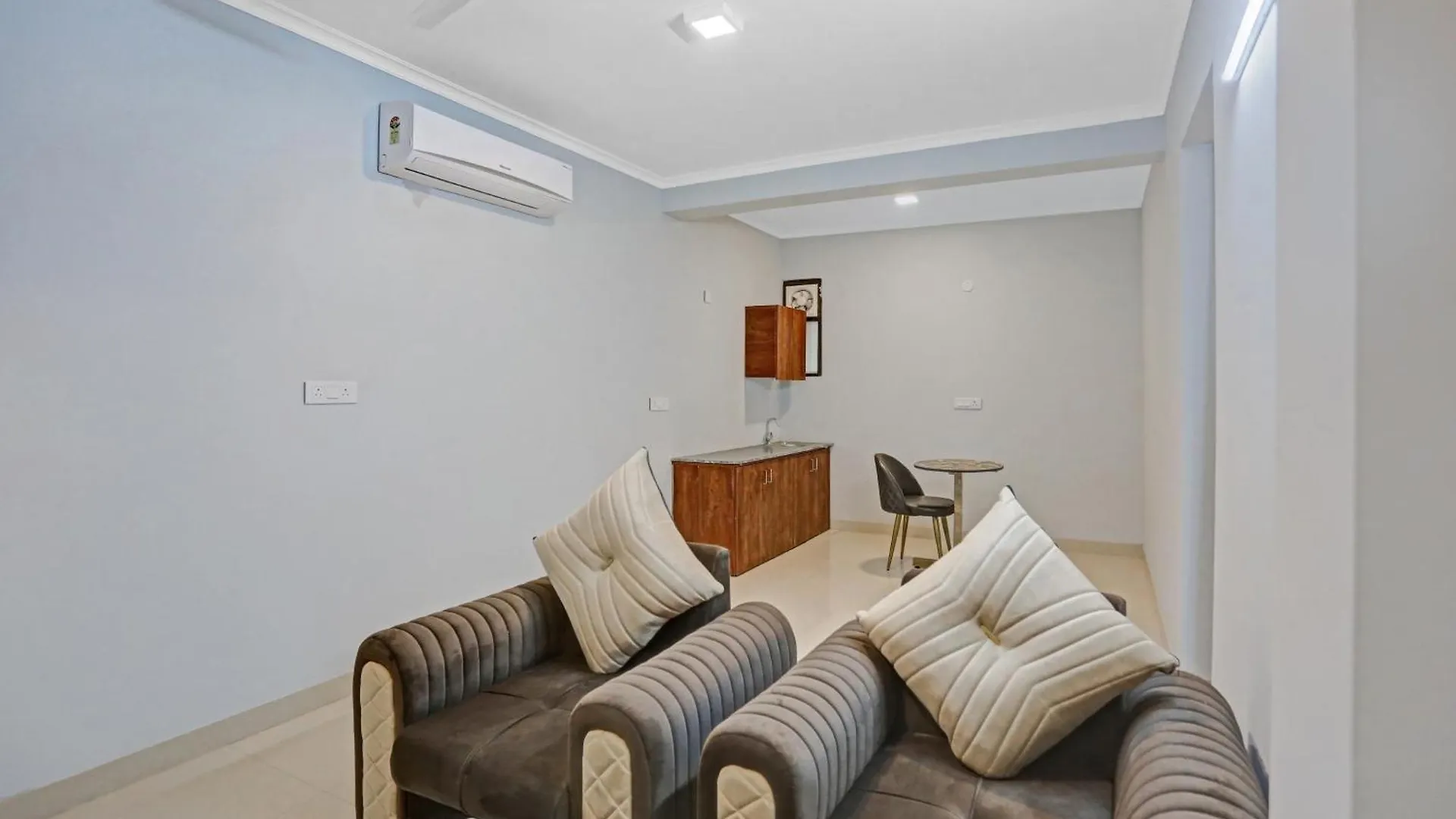 فندق Townhouse 1167 Gold Souk غورغاون